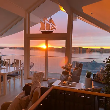 Atlantic Panorama Apartment